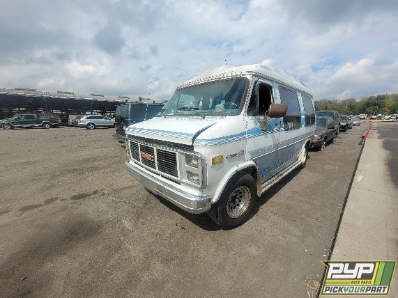 1989 GMC G2500 available for parts