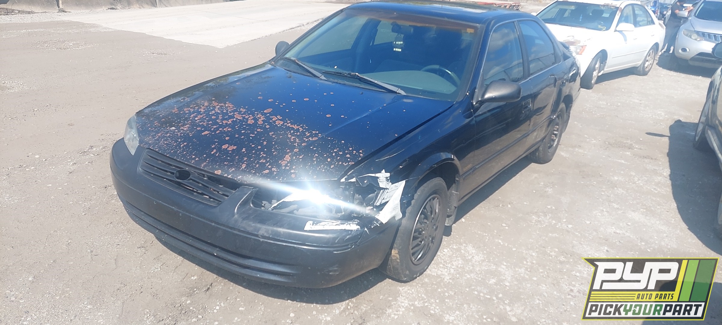 1997 TOYOTA CAMRY available for parts