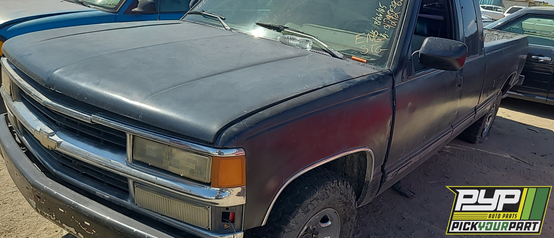 1993 CHEVROLET C2500 available for parts