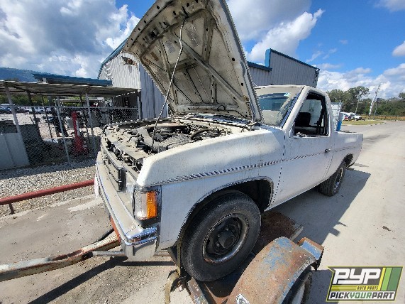 1991 NISSAN D21 partes disponibles