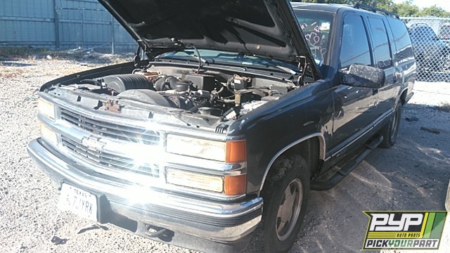 1999 CHEVROLET C1500 SUBURBAN partes disponibles