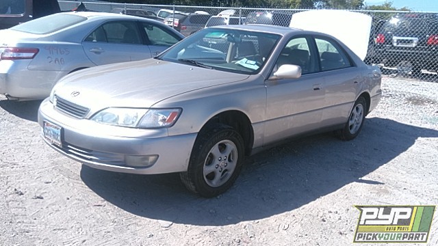 1997 LEXUS ES300 available for parts