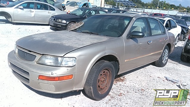 1996 NISSAN MAXIMA partes disponibles