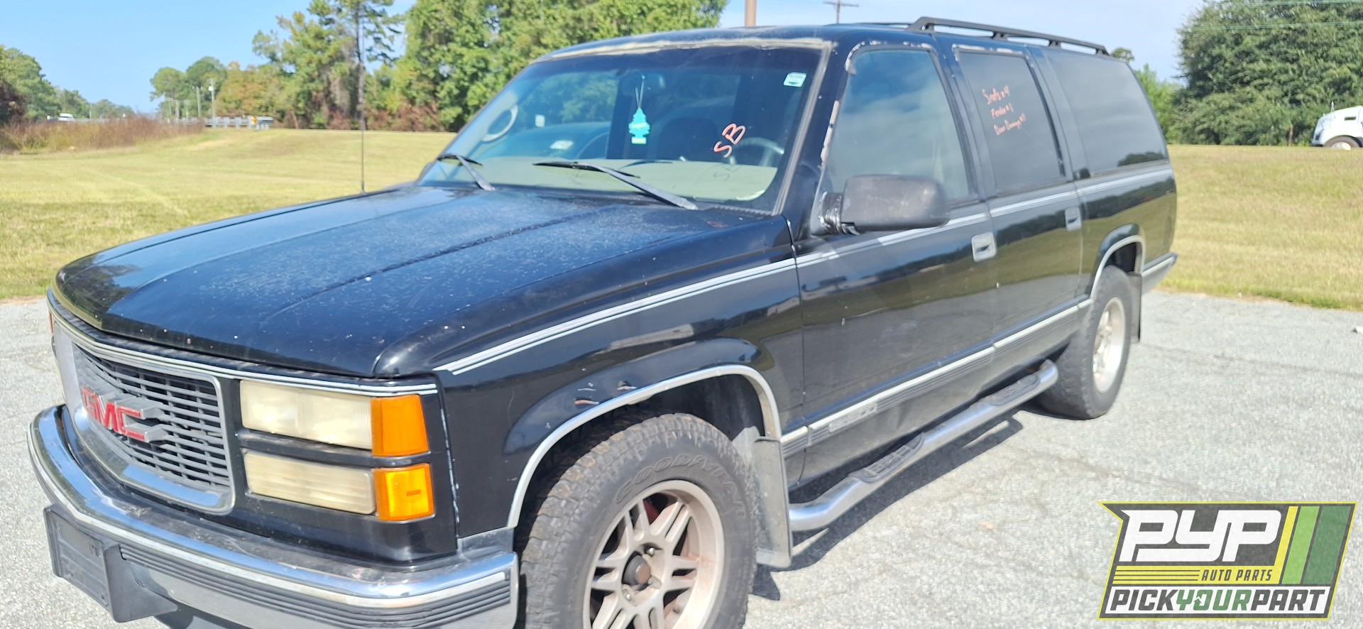 1999 GMC C1500 SUBURBAN partes disponibles