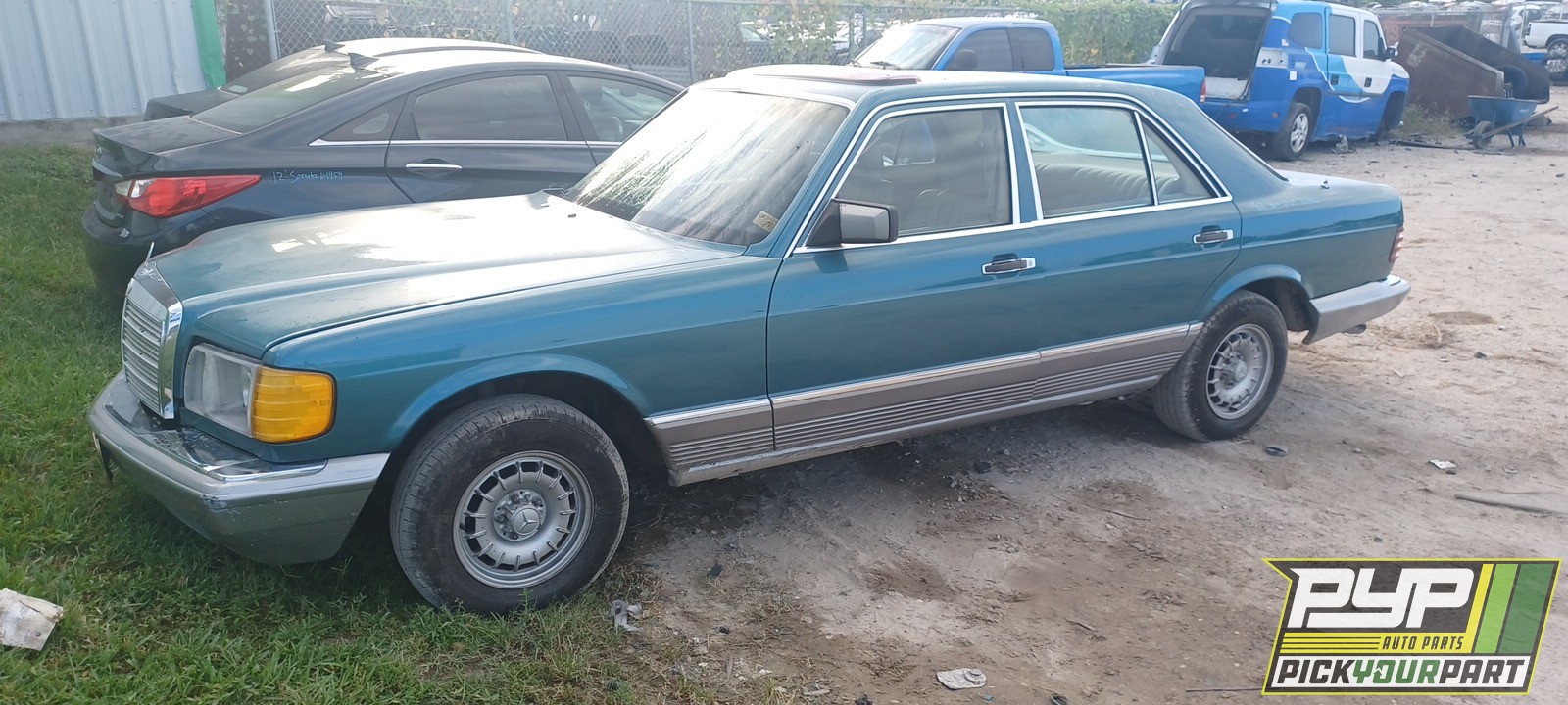 1982 MERCEDES-BENZ 300SD partes disponibles
