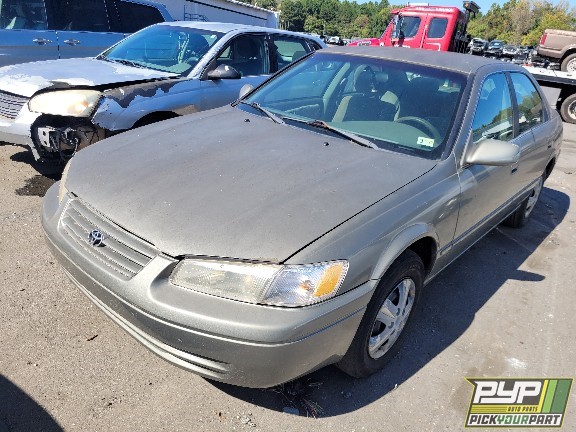 1999 TOYOTA CAMRY available for parts