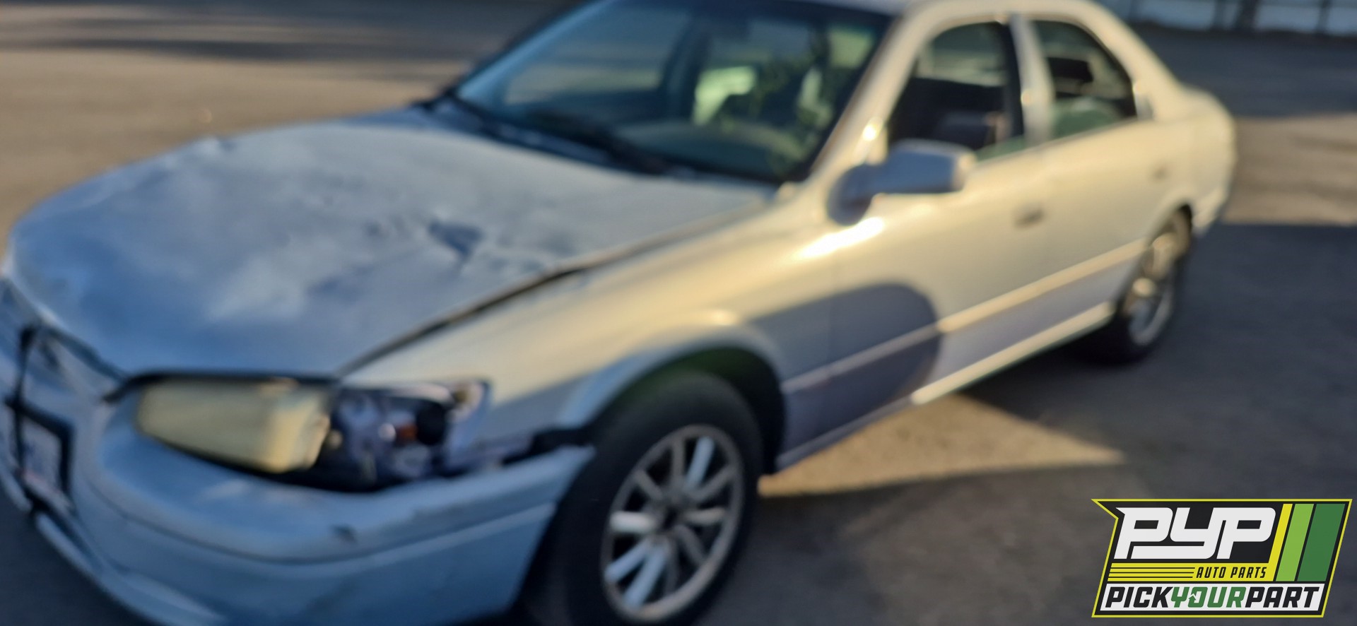 1998 TOYOTA CAMRY available for parts