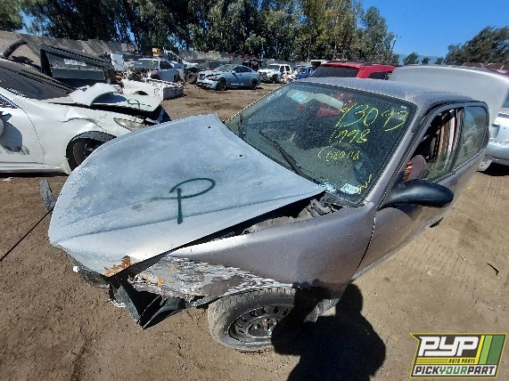 1998 TOYOTA COROLLA partes disponibles