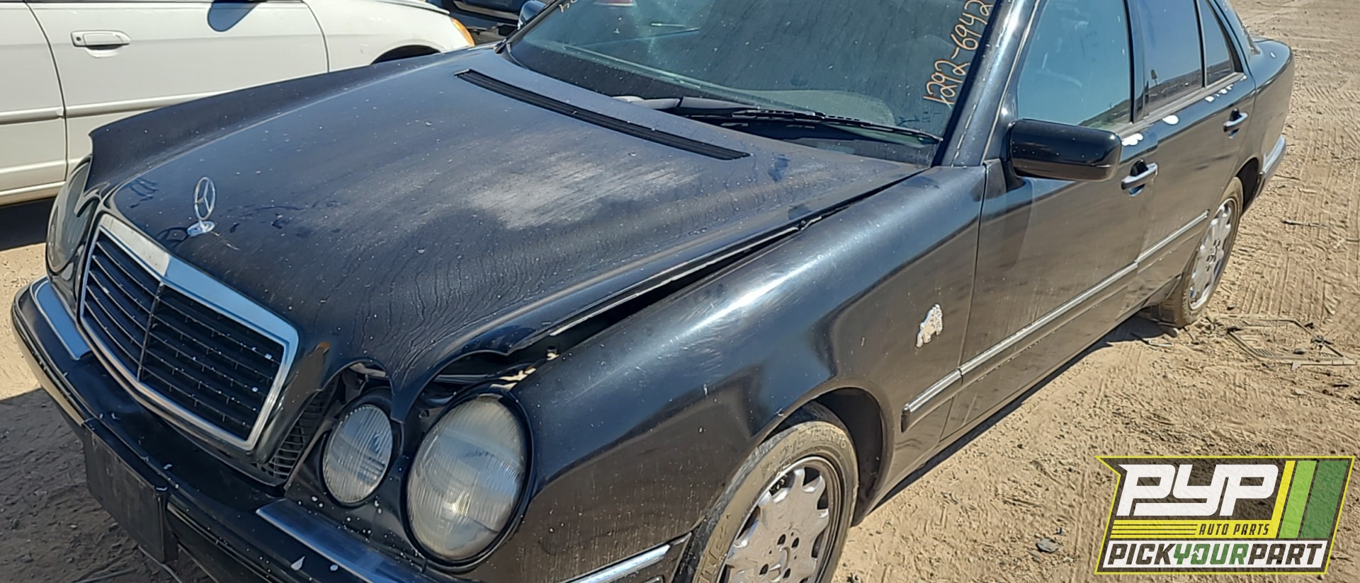 1998 MERCEDES-BENZ E320 available for parts