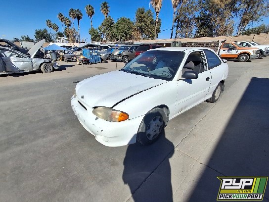 1998 HYUNDAI ACCENT partes disponibles