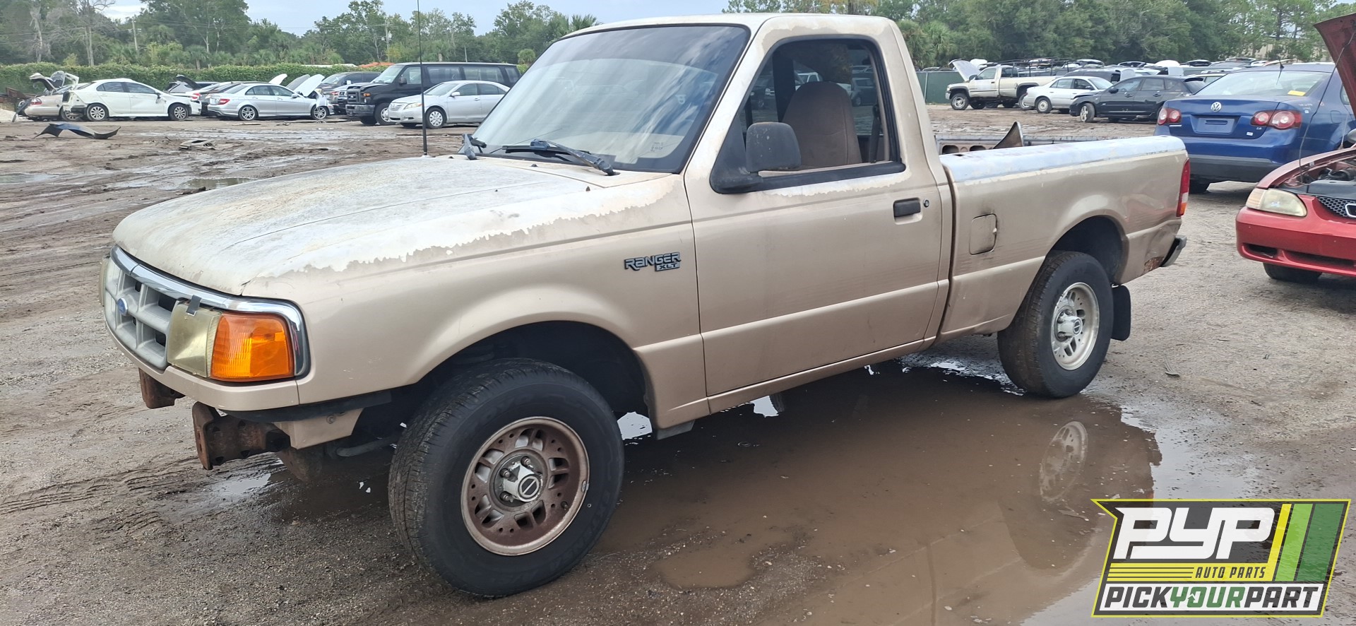 1993 FORD RANGER available for parts