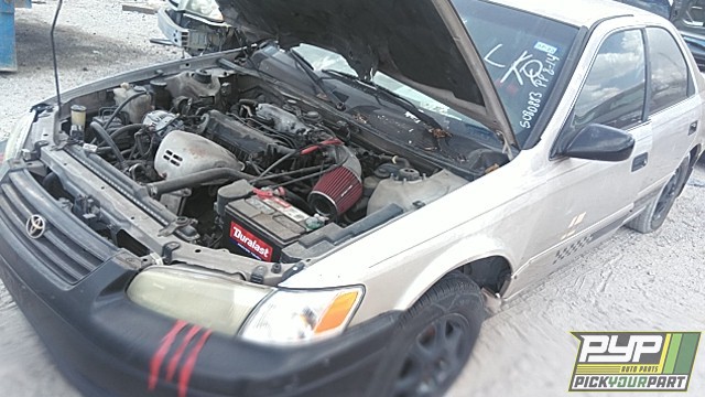 1998 TOYOTA CAMRY partes disponibles