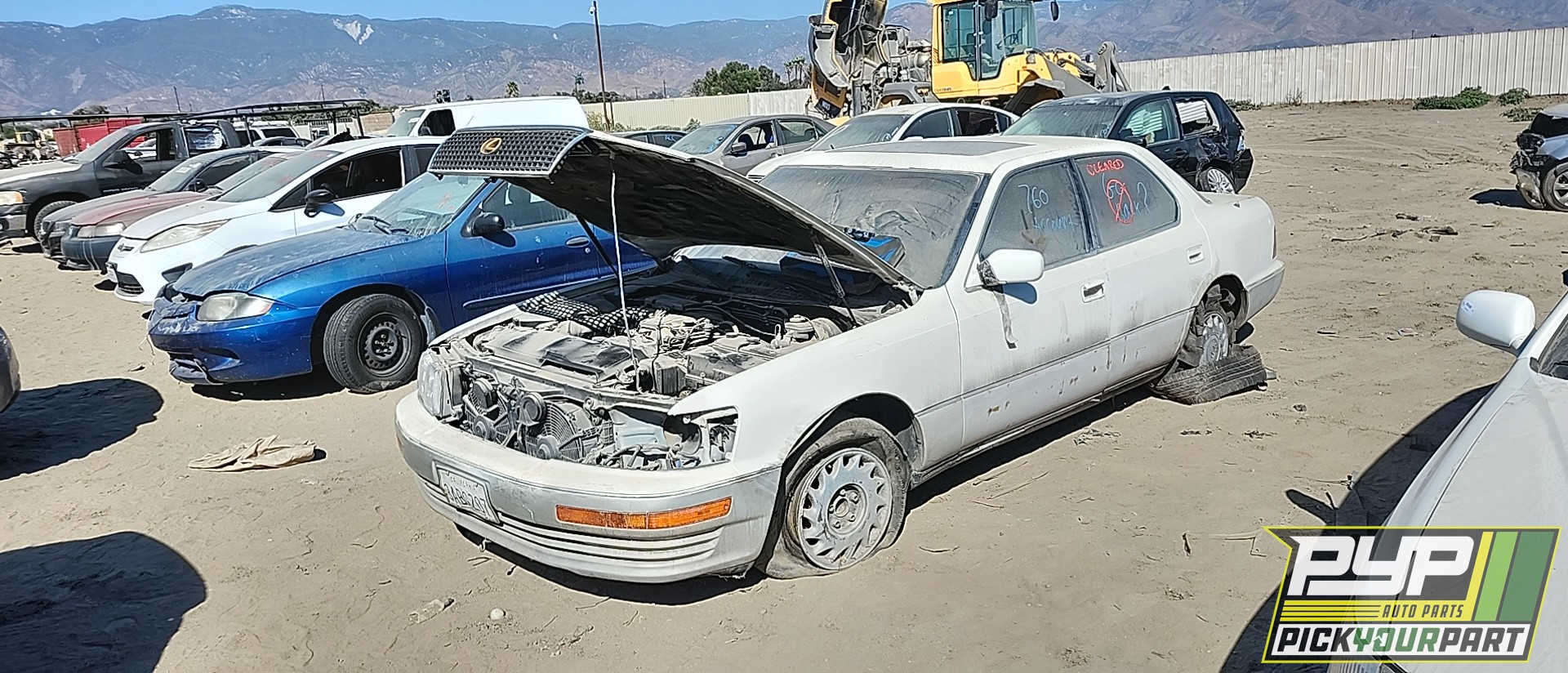 1992 LEXUS LS400 available for parts