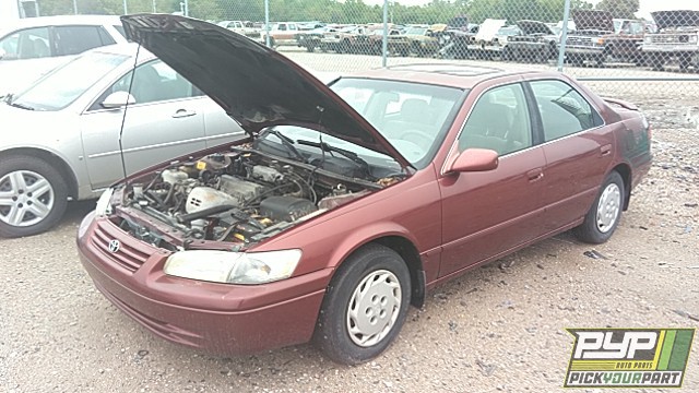 1999 TOYOTA CAMRY partes disponibles