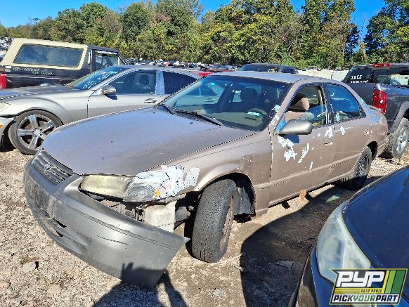 1998 TOYOTA CAMRY partes disponibles
