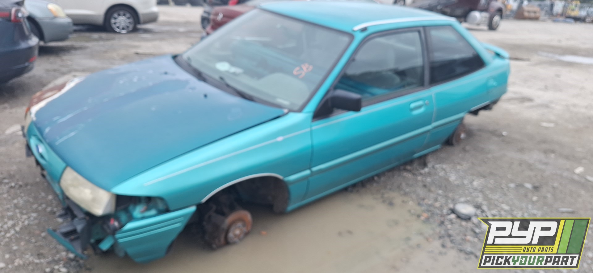 1994 FORD ESCORT available for parts