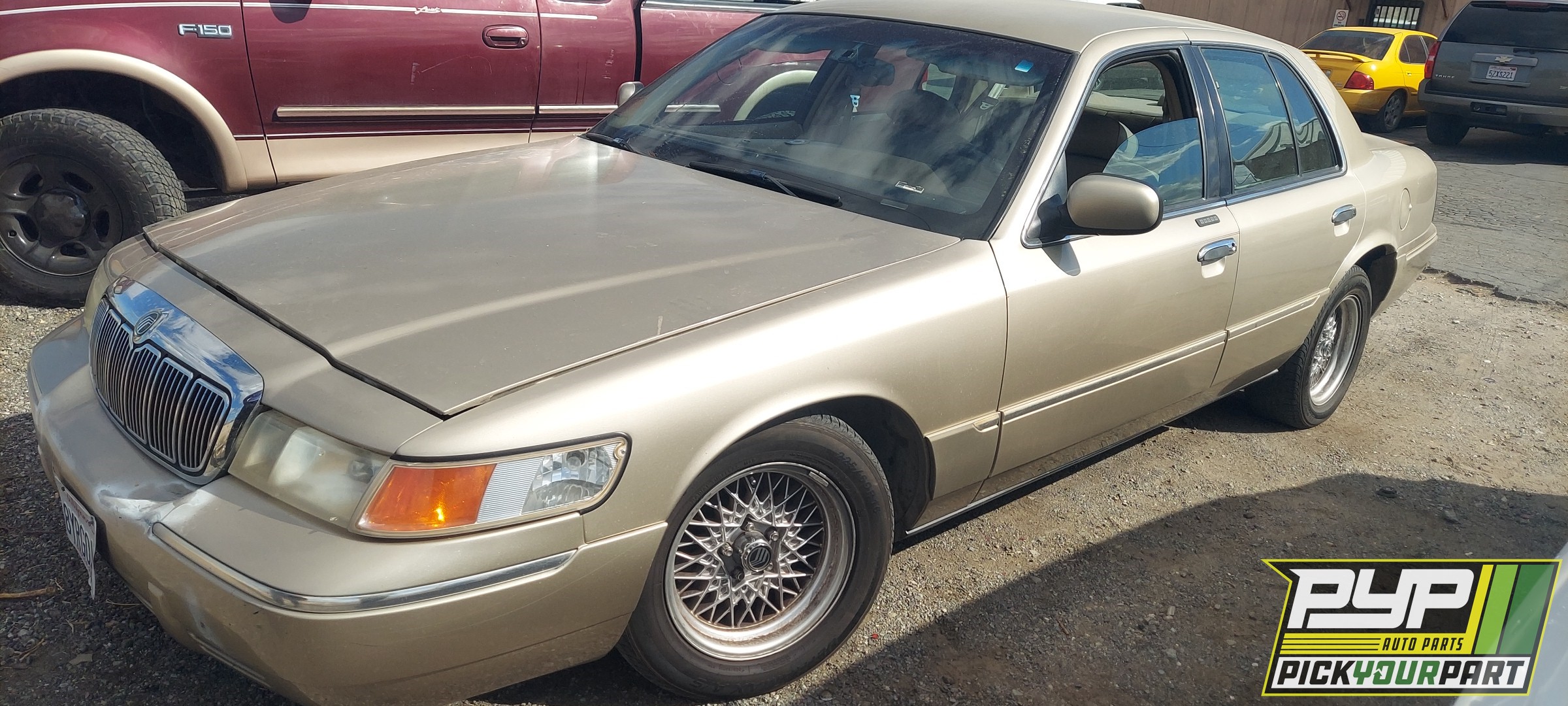 1999 MERCURY GRAND MARQUIS available for parts