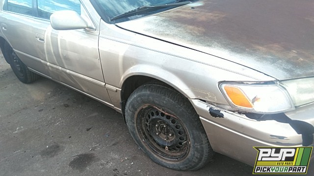 1999 TOYOTA CAMRY partes disponibles