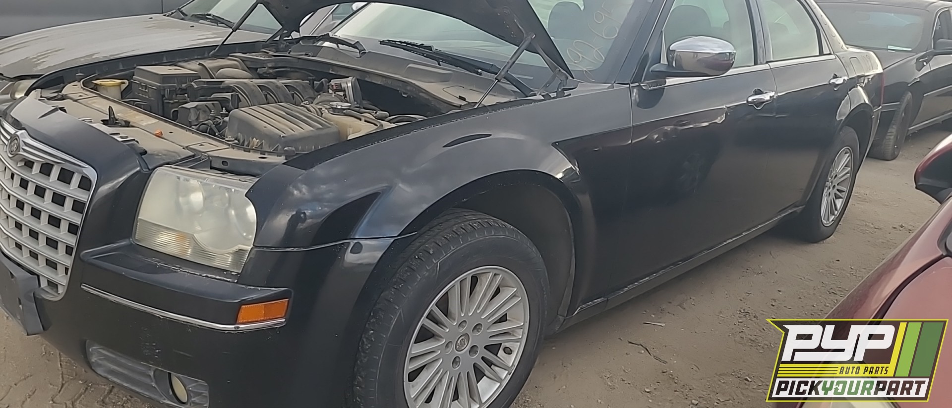 2010 CHRYSLER 300 partes disponibles