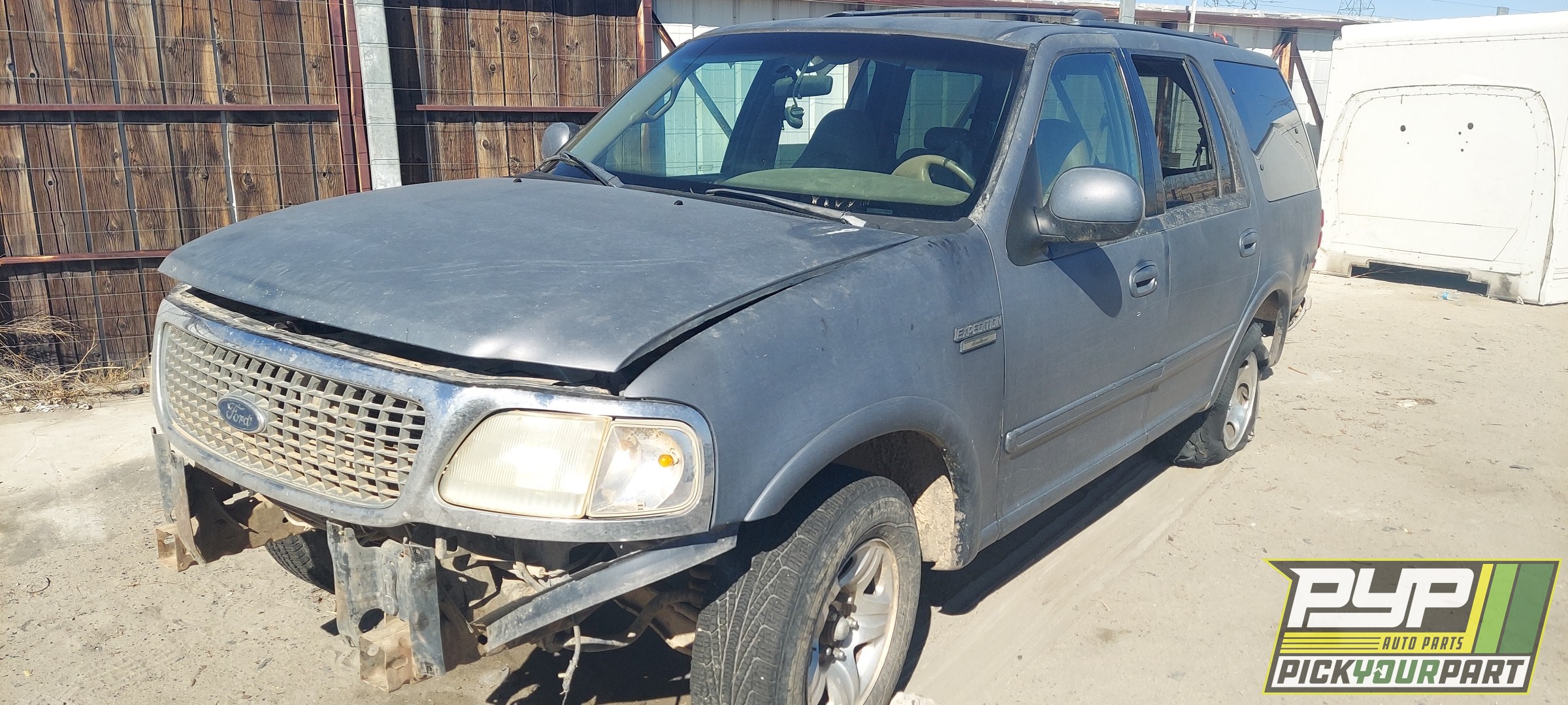 1998 FORD EXPEDITION available for parts