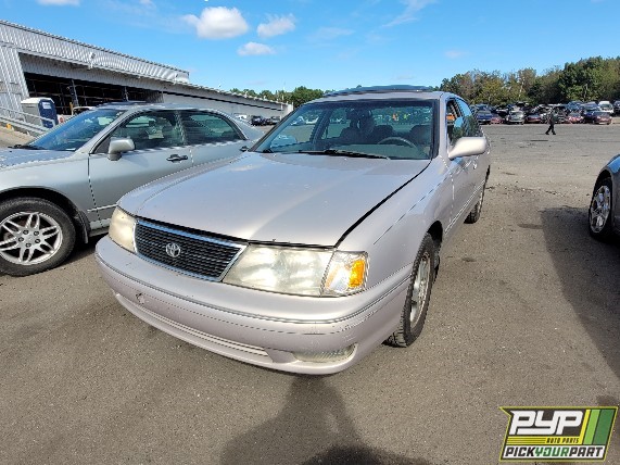 1998 TOYOTA AVALON available for parts