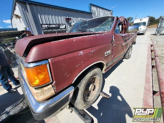 1990 FORD F-150 available for parts