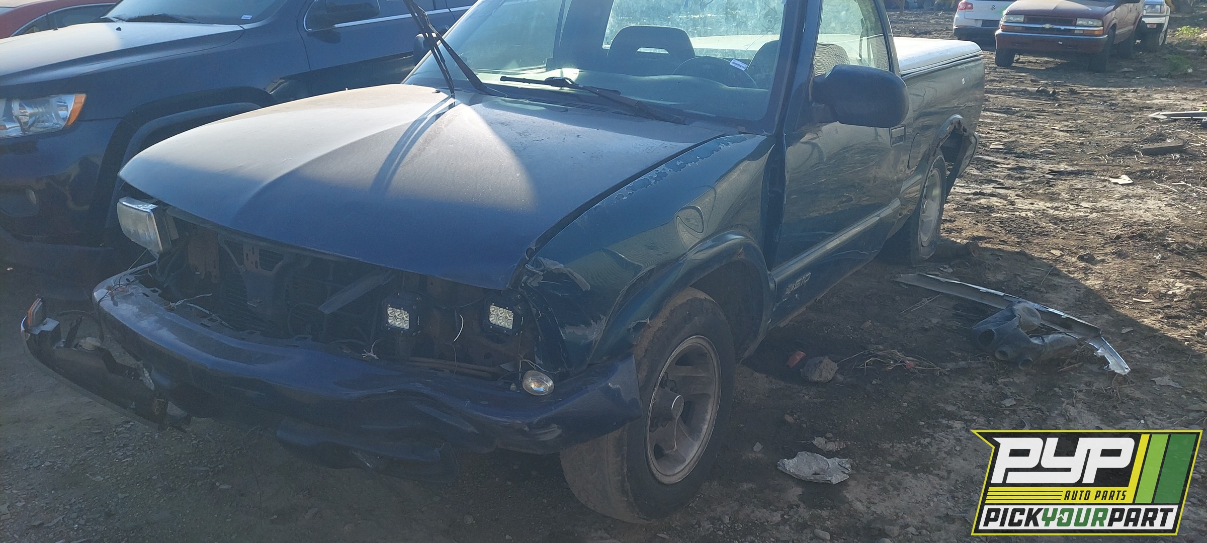 1997 CHEVROLET S10 available for parts