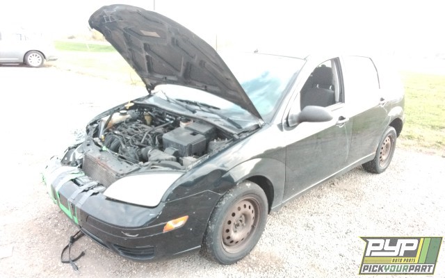 2005 FORD FOCUS available for parts