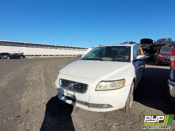 2008 VOLVO S40 partes disponibles