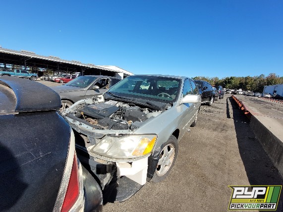 2000 TOYOTA AVALON available for parts