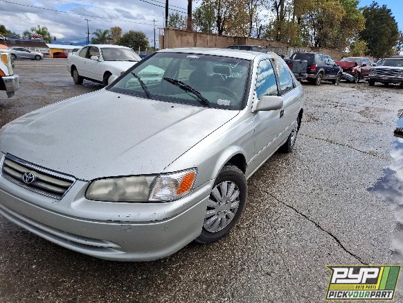 2000 TOYOTA CAMRY available for parts