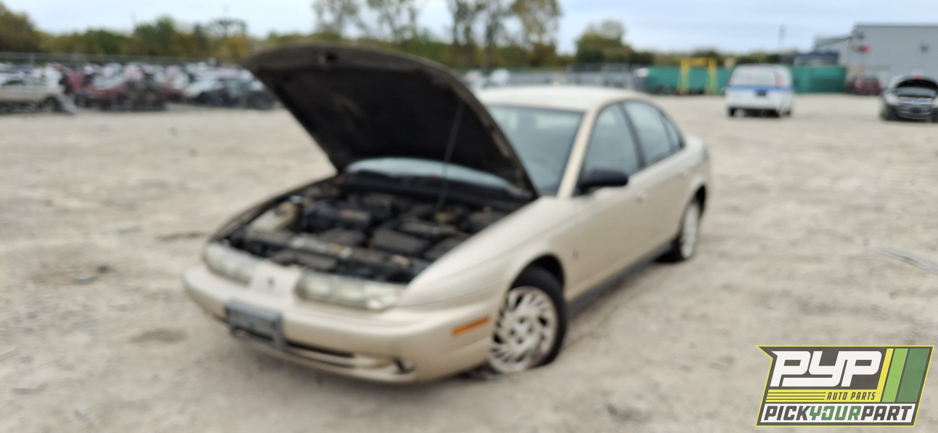 1998 SATURN SL2 available for parts