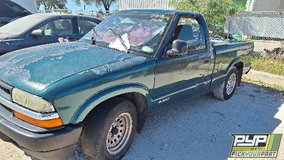 1998 CHEVROLET S10 available for parts