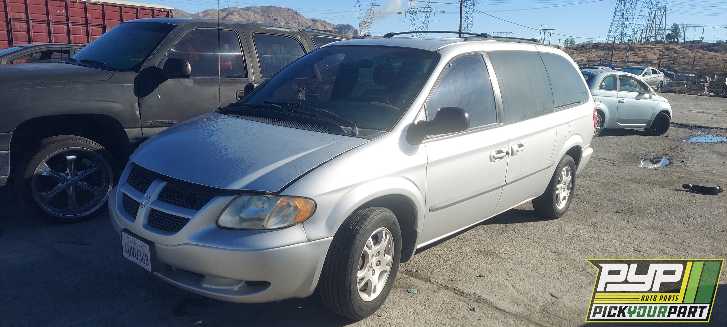 2002 DODGE GRAND CARAVAN available for parts