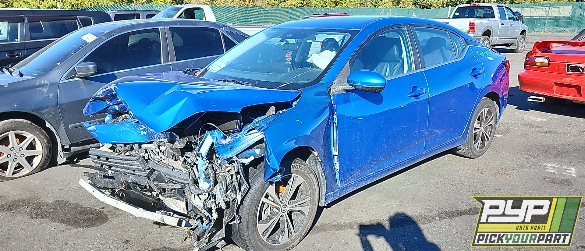 2022 NISSAN SENTRA partes disponibles