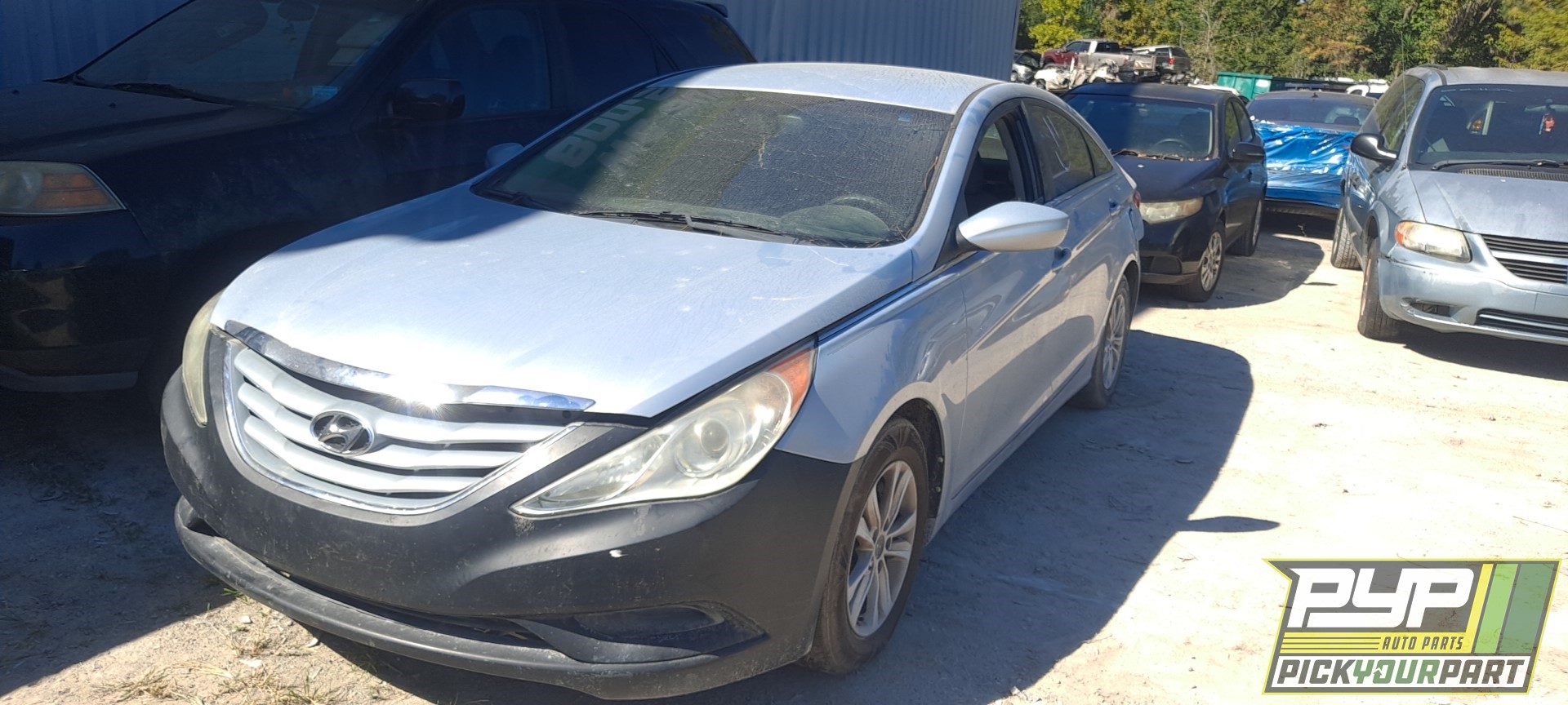2013 HYUNDAI SONATA available for parts