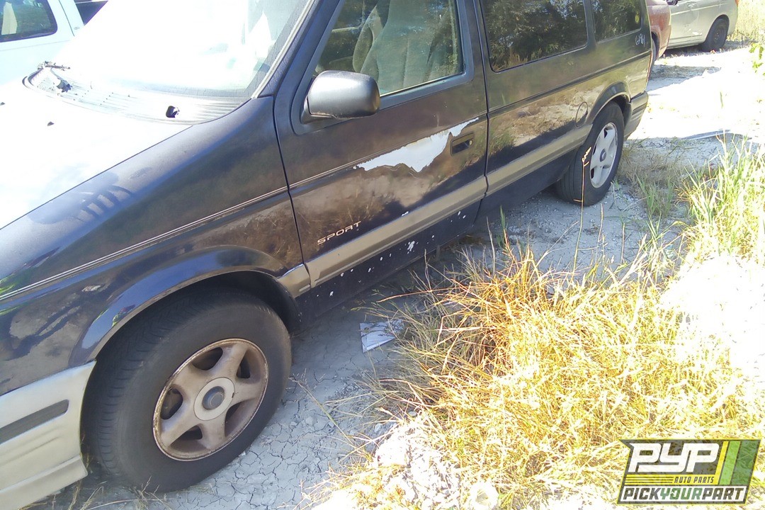 1995 PLYMOUTH VOYAGER available for parts