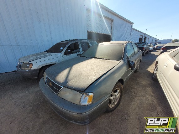 1999 TOYOTA AVALON partes disponibles