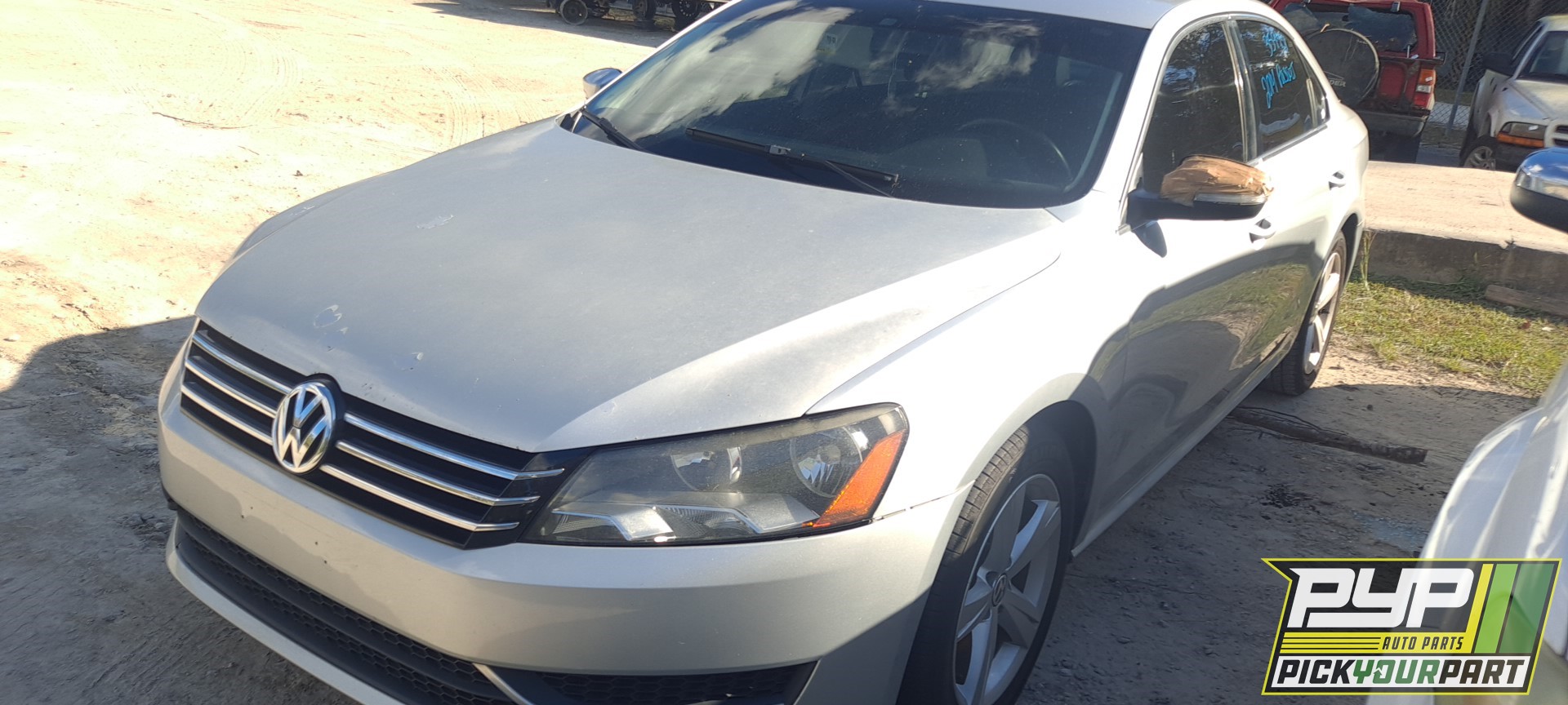 2014 VOLKSWAGEN PASSAT available for parts