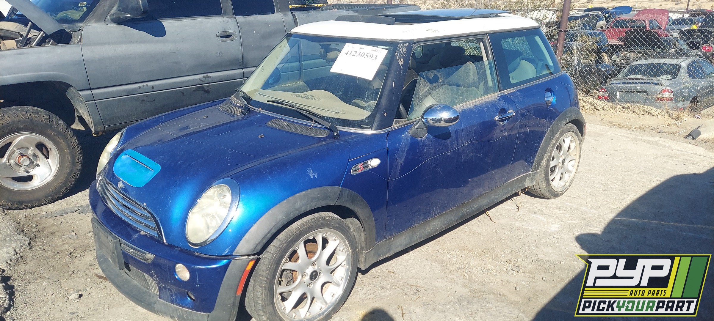 2006 MINI COOPER available for parts