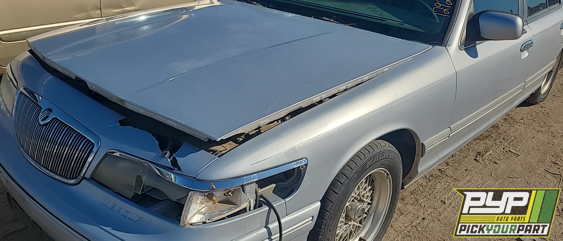 1997 MERCURY GRAND MARQUIS available for parts