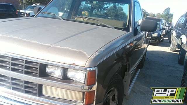 1988 CHEVROLET C2500 available for parts