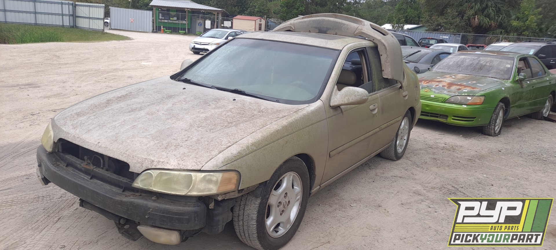 2001 NISSAN ALTIMA available for parts
