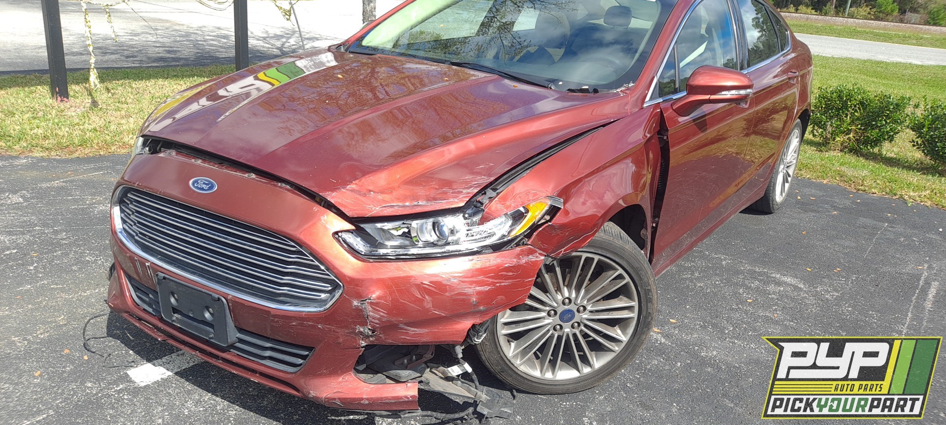 2014 FORD FUSION available for parts
