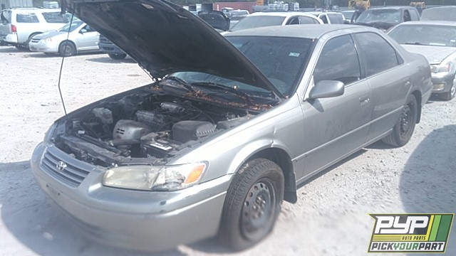 1999 TOYOTA CAMRY available for parts
