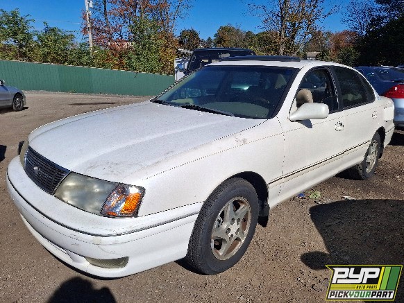 1999 TOYOTA AVALON available for parts