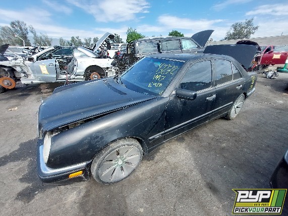 1997 MERCEDES-BENZ E420 partes disponibles