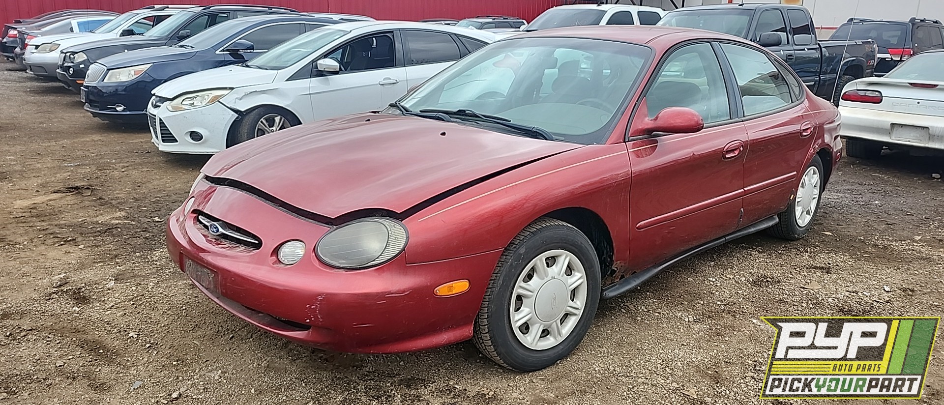 1999 FORD TAURUS available for parts