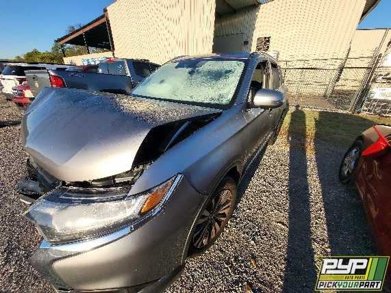 2020 MITSUBISHI OUTLANDER available for parts