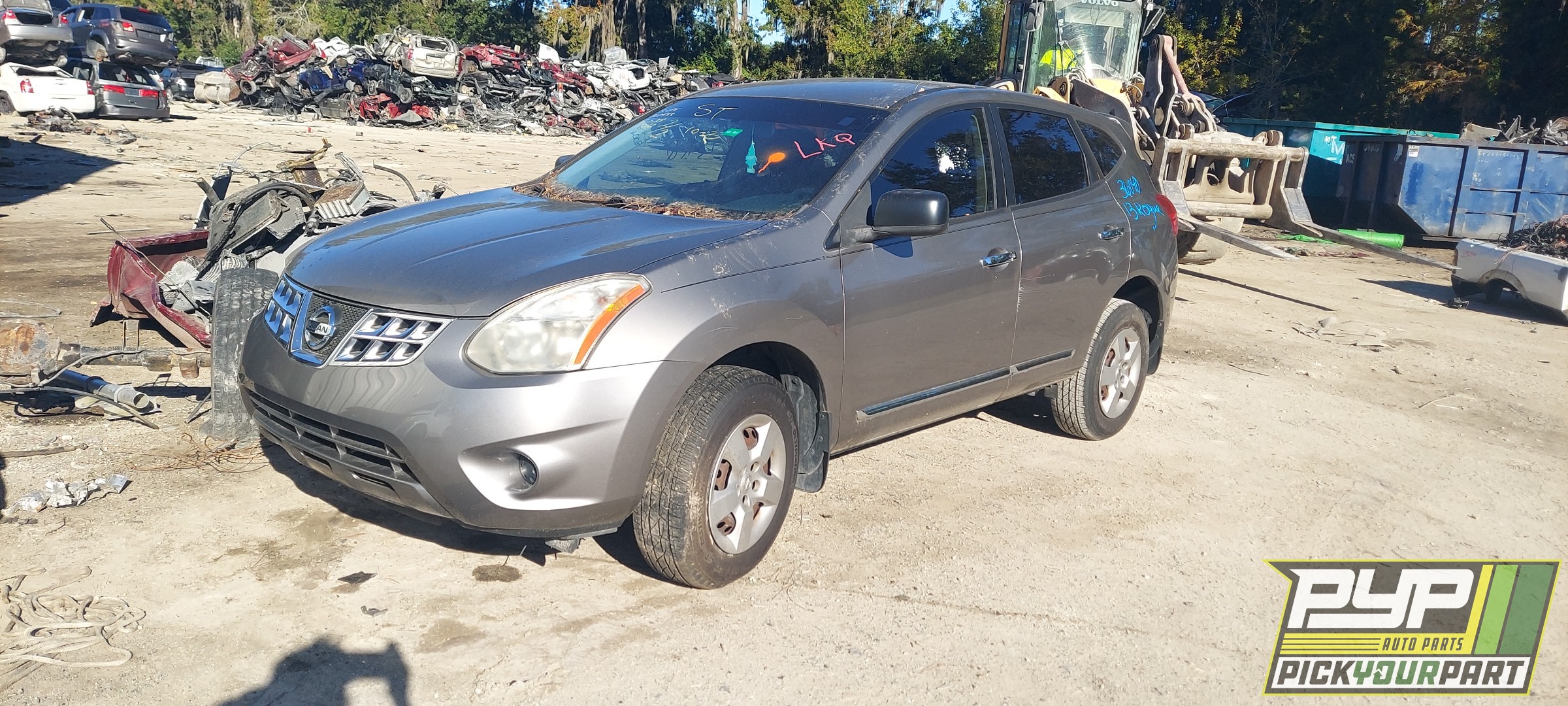 2013 NISSAN ROGUE available for parts